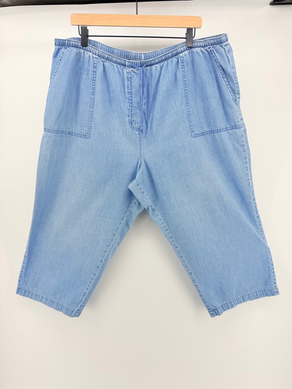 L.L. Bean Light Chambray Wide Leg Cropped Pants Plus Size 1X Coastal Minimalist